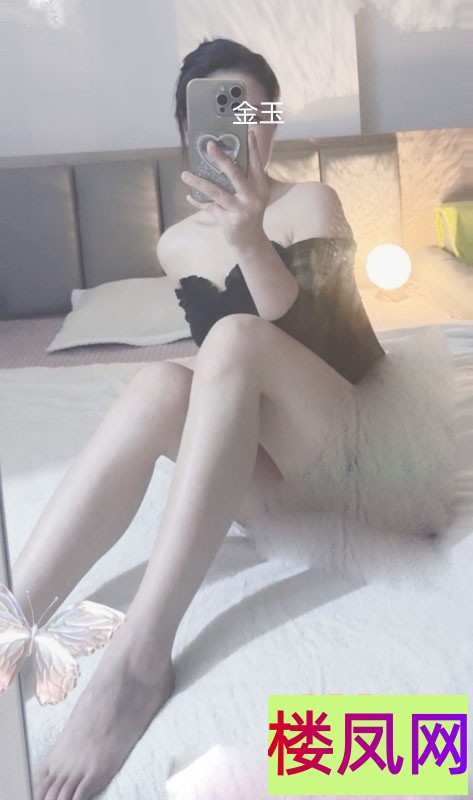 124501ct78e84eqrr27x6g.jpg