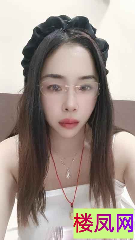 212503buuc9w93d1dcfhw2.jpg
